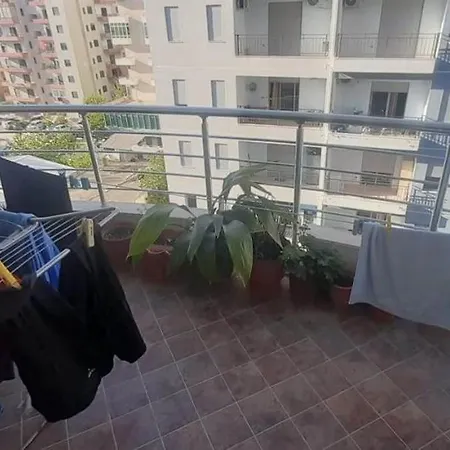Martin * Vlorë